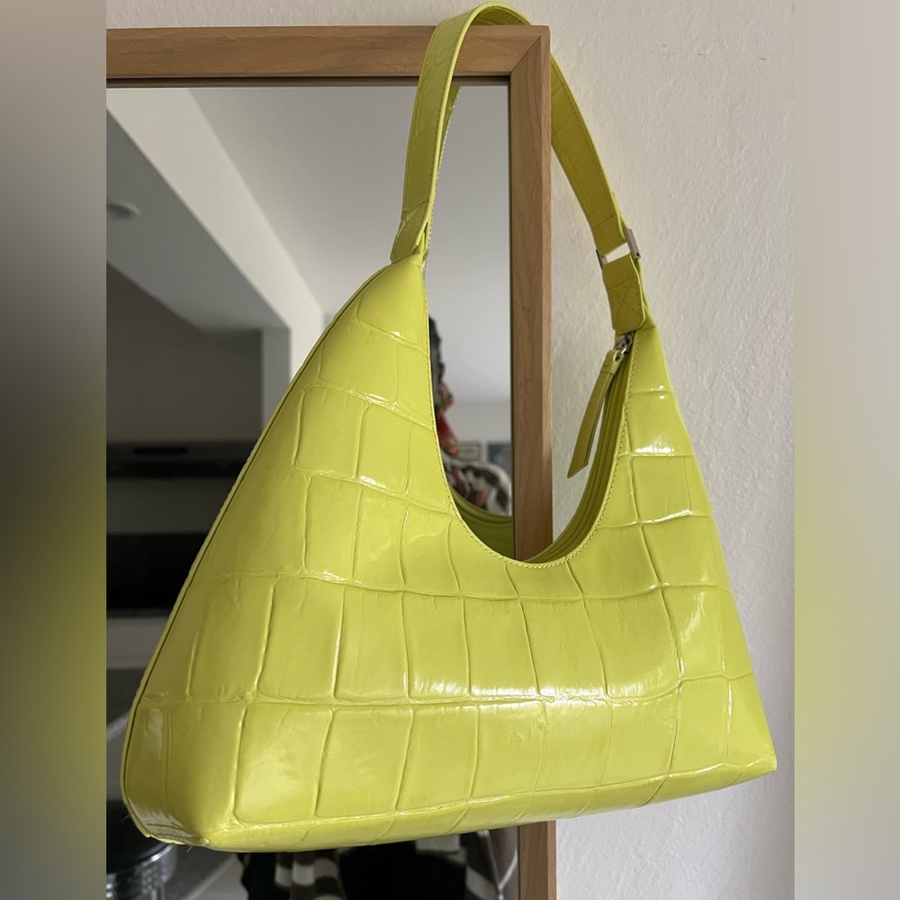 BY FAR | Amber Leather Shoulder Bag | Lime Green
